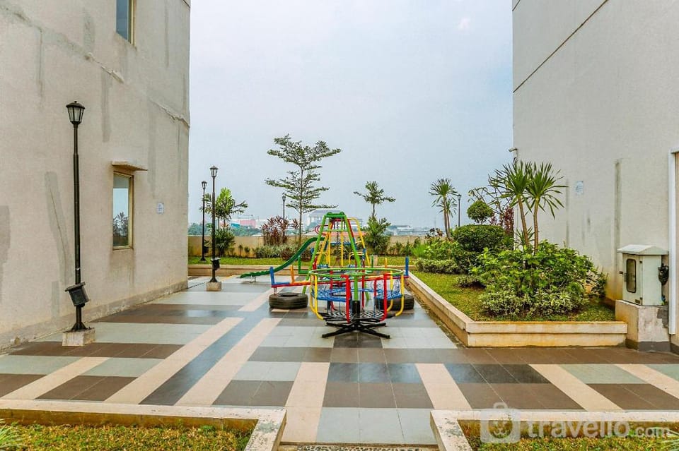 Studio 10th Floor Margonda Residence 5 By Travelio Apartment in West Java