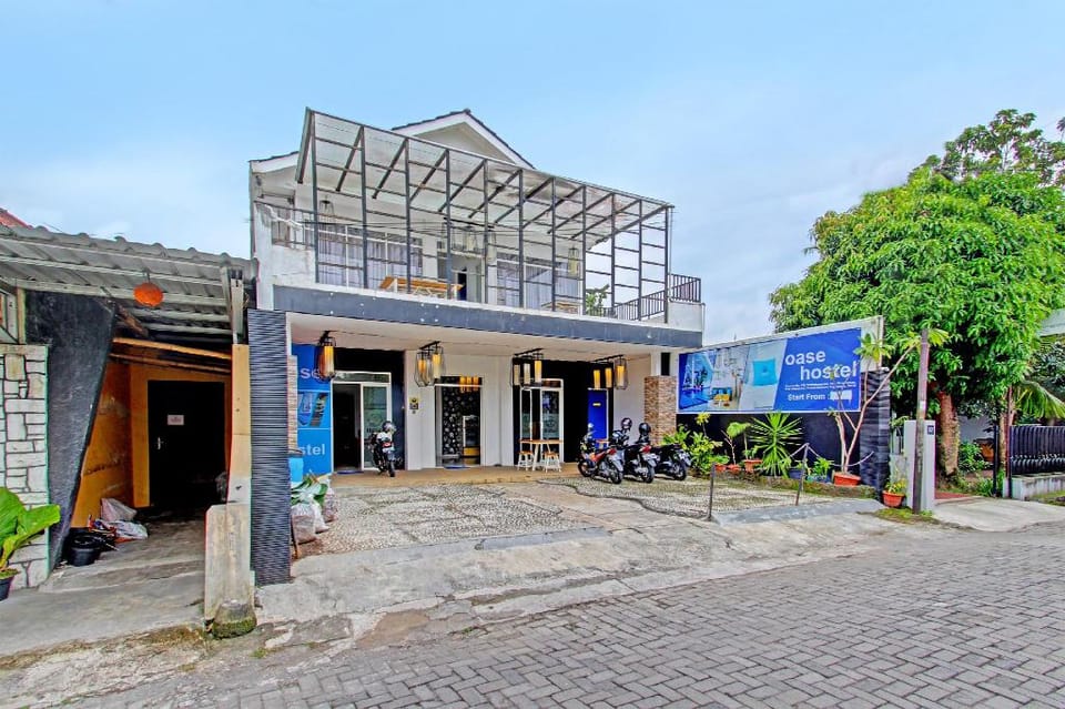 OYO 91952 Oase Hostel Hotel in Yogyakarta