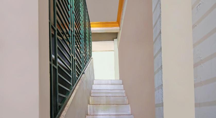 Hotel O Flamboyan 25 Homestay Syariah Hotel in West Sumatra, Indonesia