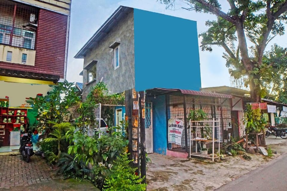 Hotel O La Khansa Homestay Syariah Hotel in Indonesia
