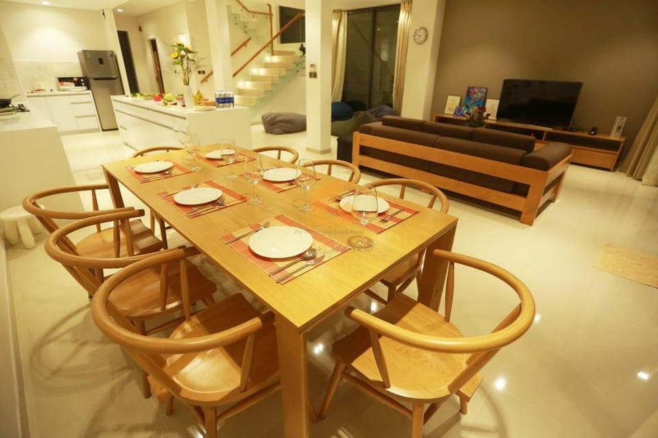 The Point Villa DA NANG 3BRS Villa in Hoa Hai