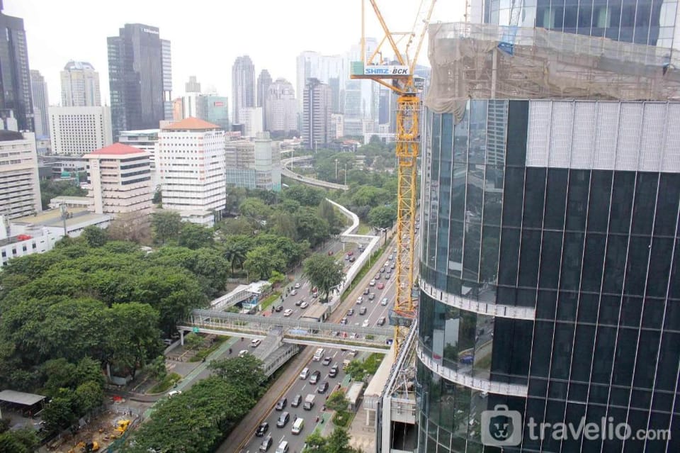 Comfy 2BR at Sudirman Suites near SCBD By Travelio Apartment in South Jakarta City