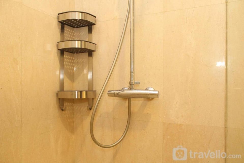 Comfy 2BR at Sudirman Suites near SCBD By Travelio Apartment in South Jakarta City