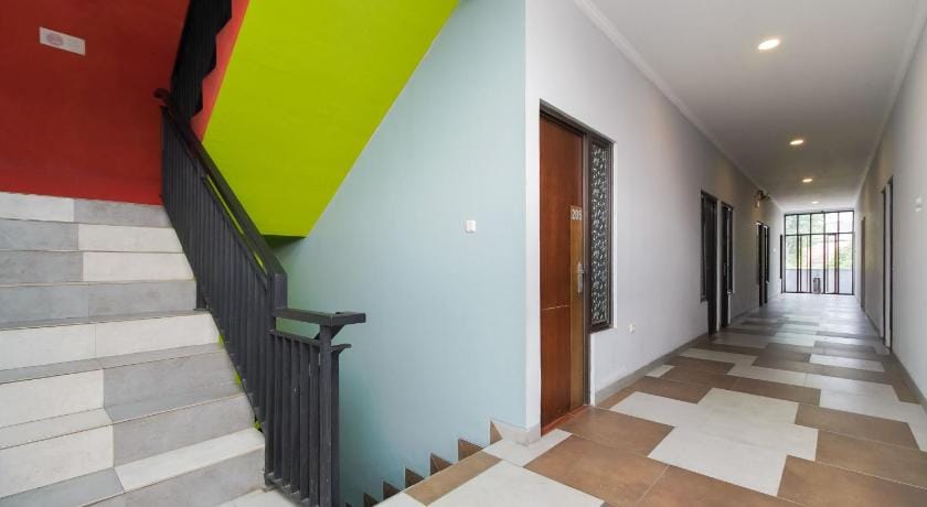 Urbanview Hotel Arafuru Residence Duren Sawit Hotel in Jakarta