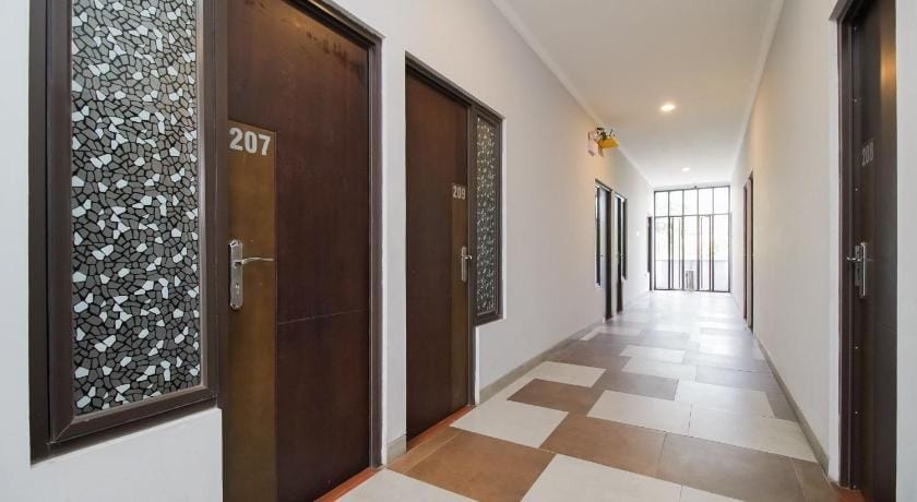 Urbanview Hotel Arafuru Residence Duren Sawit Hotel in Jakarta