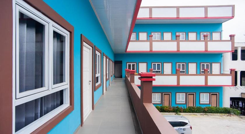 Urbanview Hotel Pangeran Palembang by RedDoorz Hotel in Indonesia