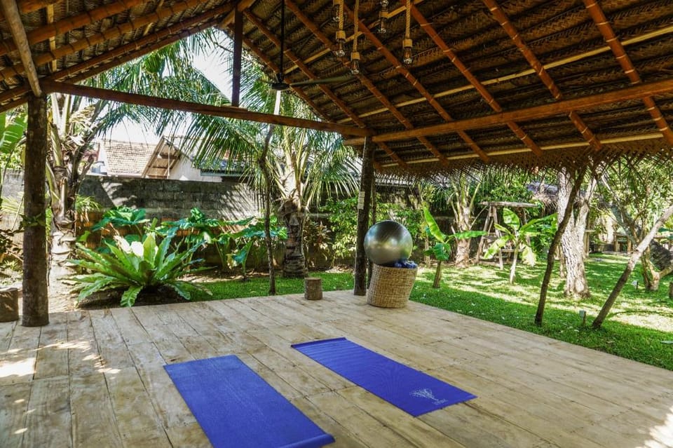 jackies guest house Surf & Yoga Hotel in Mirissa