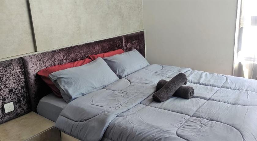 i-City【CASA IMPIAN】~Wifi/Netflix/Parking~7pax Apartment in Selangor, Malaysia
