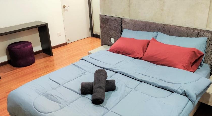 i-City【CASA IMPIAN】~Wifi/Netflix/Parking~7pax Apartment in Selangor, Malaysia