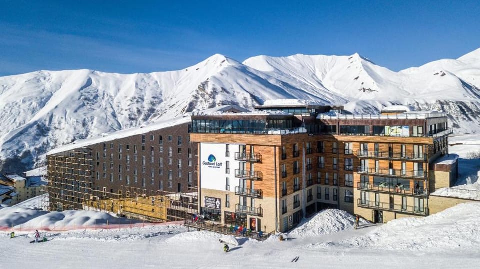 Fully renovated apartment 15 meters from the slope Apartment in Georgia