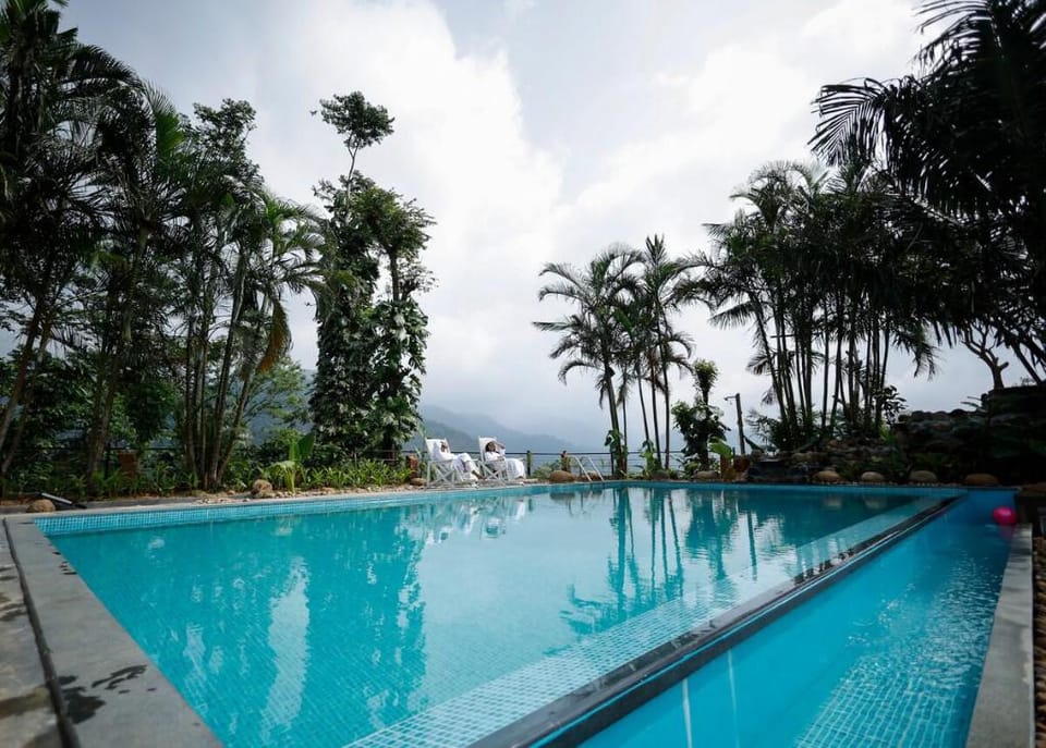 Cheerful  4BH  Pool Property at Kuttikanam. Vacation rental in Kerala