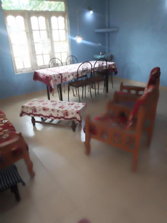 Asiapacific Holidays Home Medium Room Mini- 4days Villa in Dehiwala-Mount Lavinia