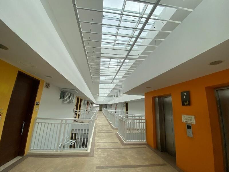 Pico De Loro Luxurious and Modern 1-BR loft condo Apartment in Nasugbu