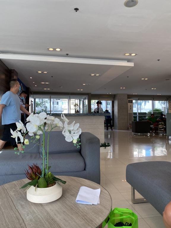 Max Sea Staycation Apartment in Pasay