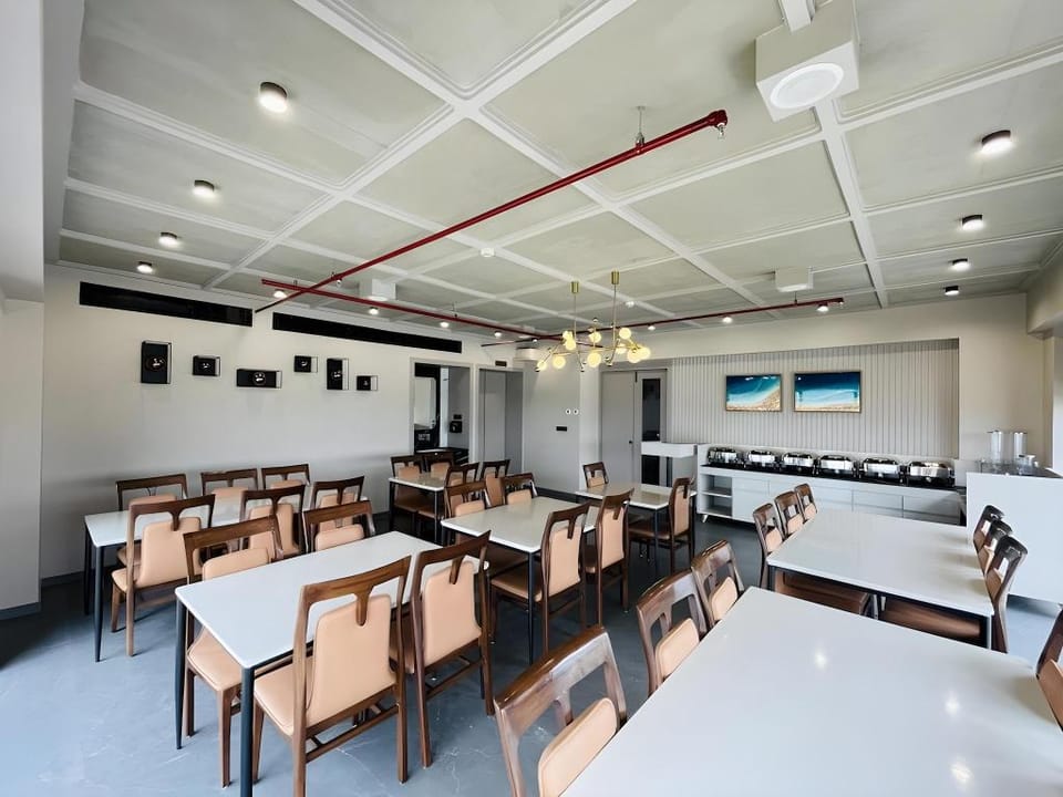Apricot , Motera Hotel in Ahmedabad