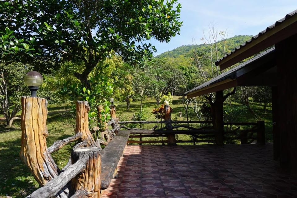 Rai Phu Tawan ไร่ภูตะวัน สวนผึ้ง Vacation rental in Thailand