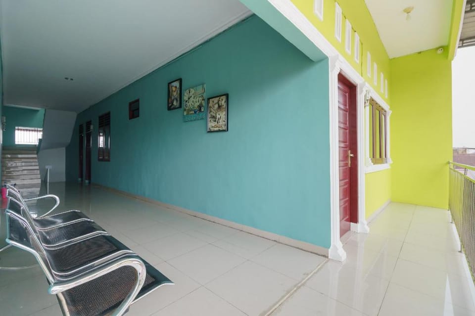 RedDoorz Syariah near UISU Medan Hotel in Indonesia