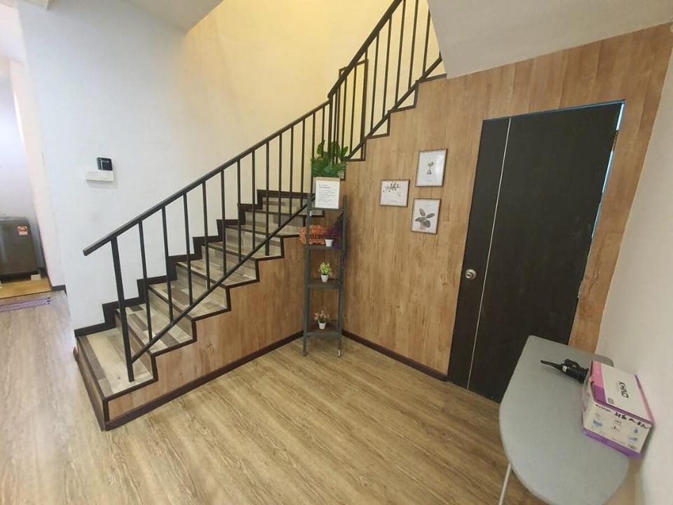 Cozy House 4 Room10Pax (TS) @ALMA BM Vacation rental in Penang