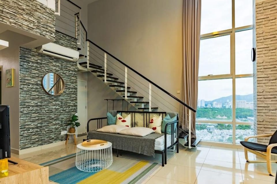 Maritime Seaview 10 Pax 121 Vacation rental in George Town