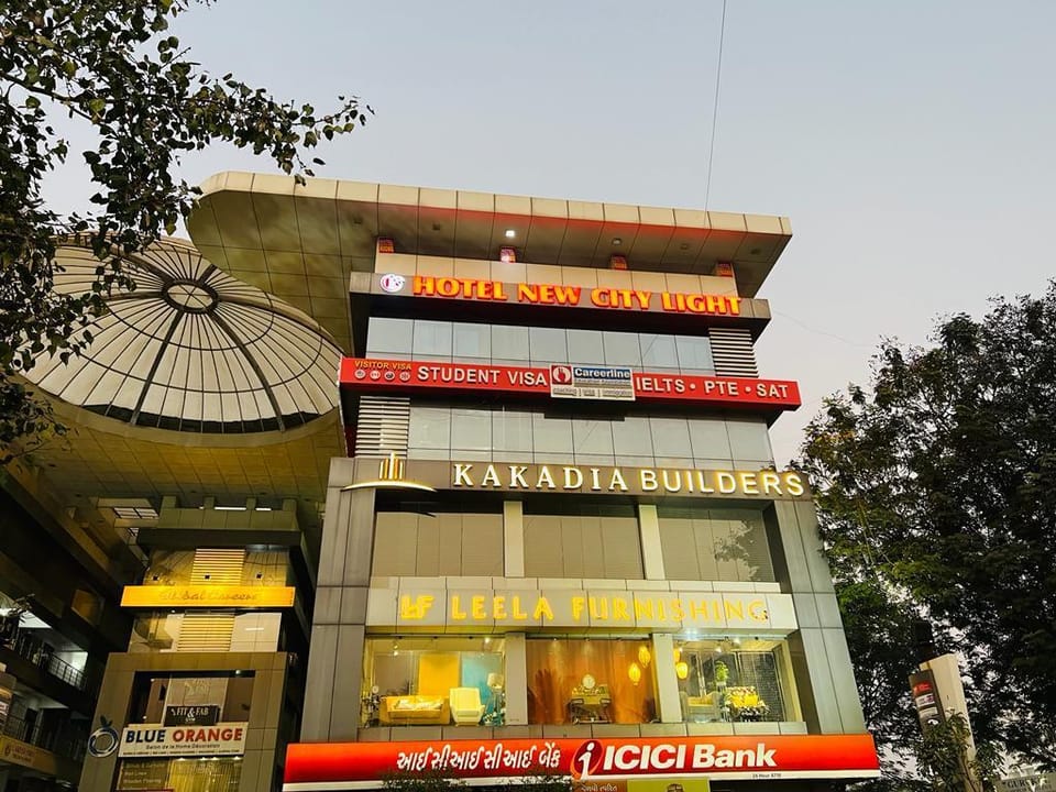 Hotel New City Light Hotel in Gujarat
