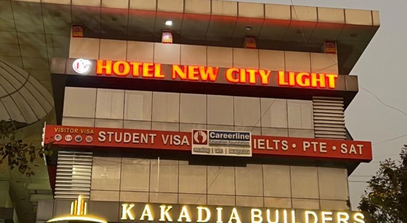 Hotel New City Light Hotel in Gujarat