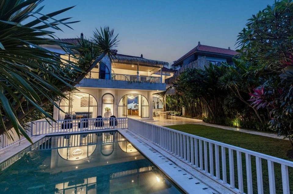 LaFamilia Dream Villa Canggu Villa in North Kuta