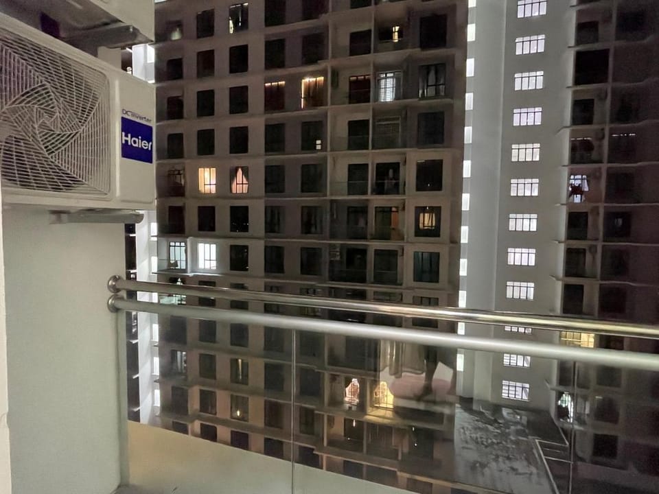 Paradigm Mall 5 mins walk Platino Two Bedroom  Apartment in Johor Bahru