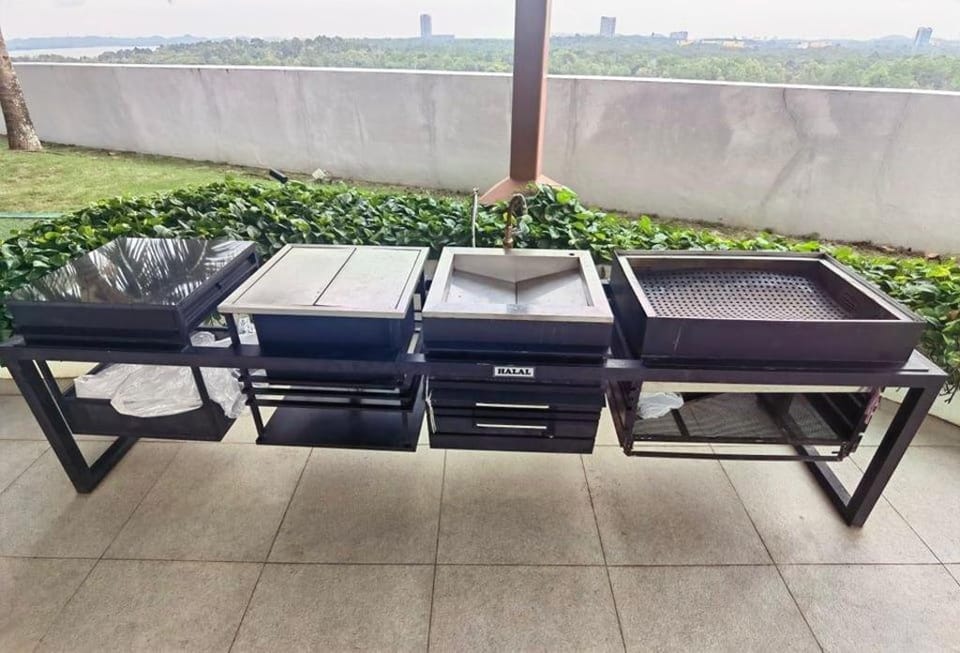 Almas Puteri Harbour Couple Netflix 100mbps BySTAY Vacation rental in Johor