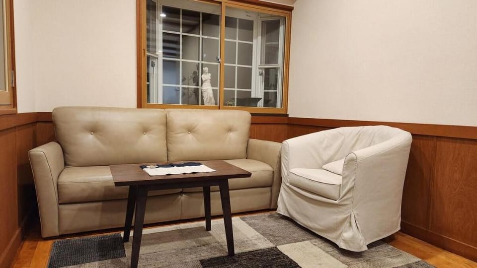Hakuba Alpine Maison by JAMSZ ROYALE Vacation rental in Hakuba