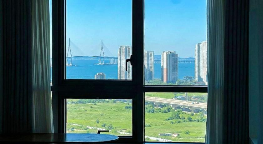 UH FLAT THE SONGDO Apartment in Gyeonggi-do