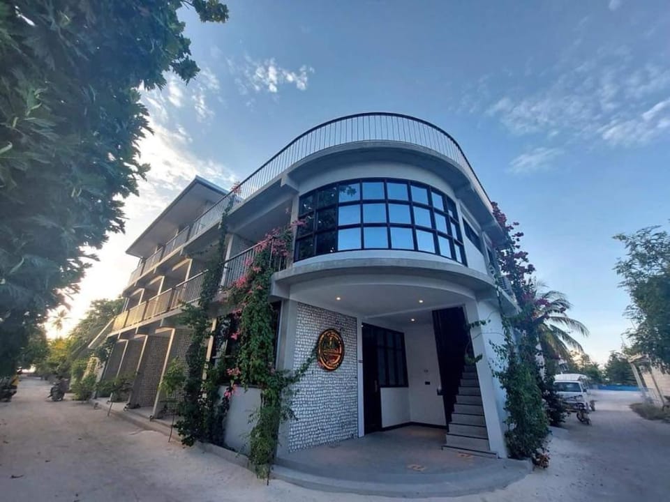 Dhigurah Cottage Hotel in Maldives