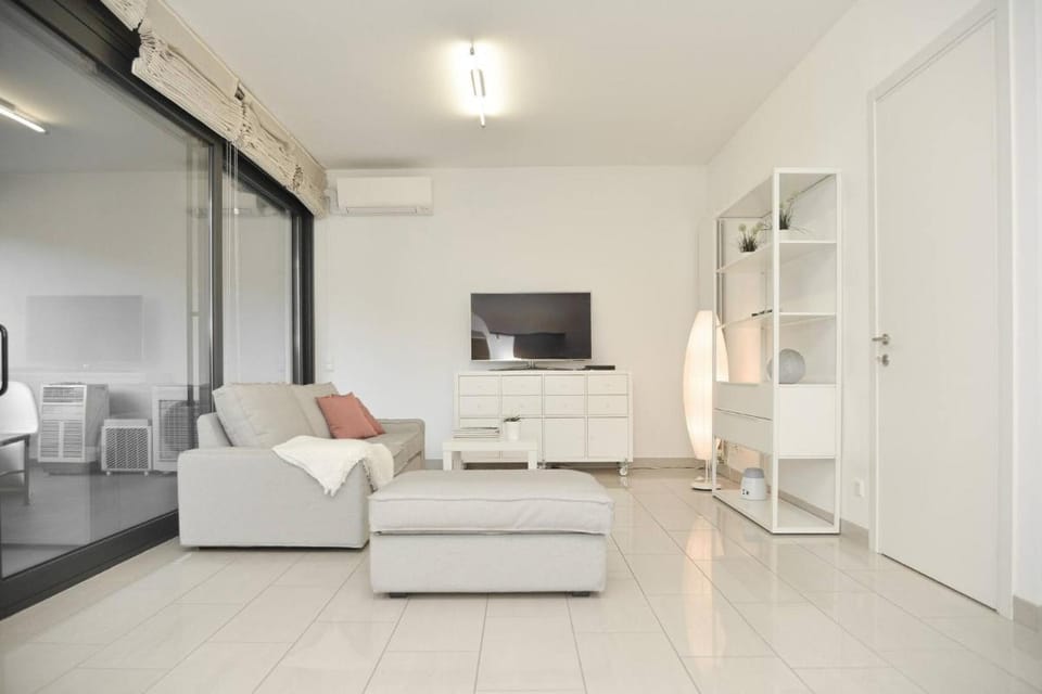 New Central Plaza Apartment -2 Apartment in Lugano