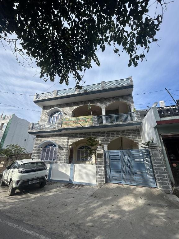 Gaharwar Home Stay Hotel in Uttarakhand
