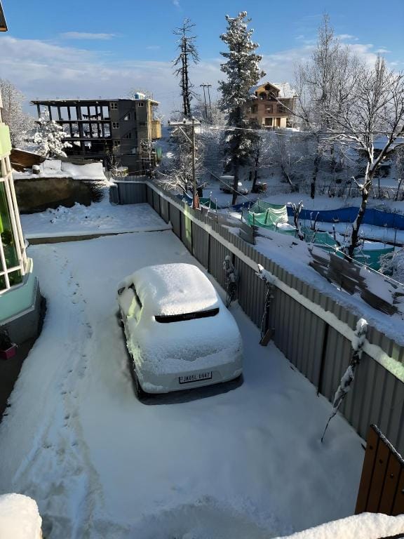 Everest Guest House Hotel in India