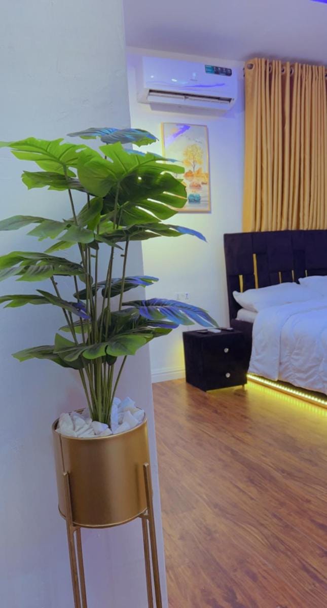 Lustro Serviced studio apt - central yaba Apartment in Lagos