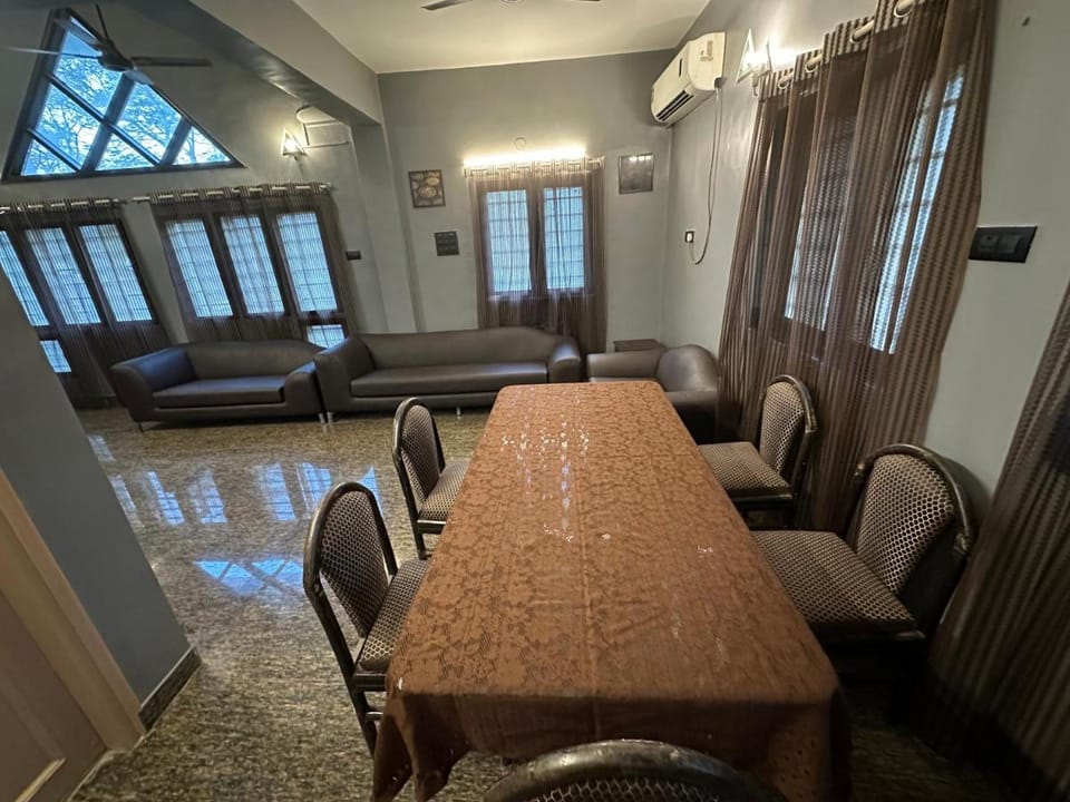 Vintage villa by mezbaan Villa in Lonavla