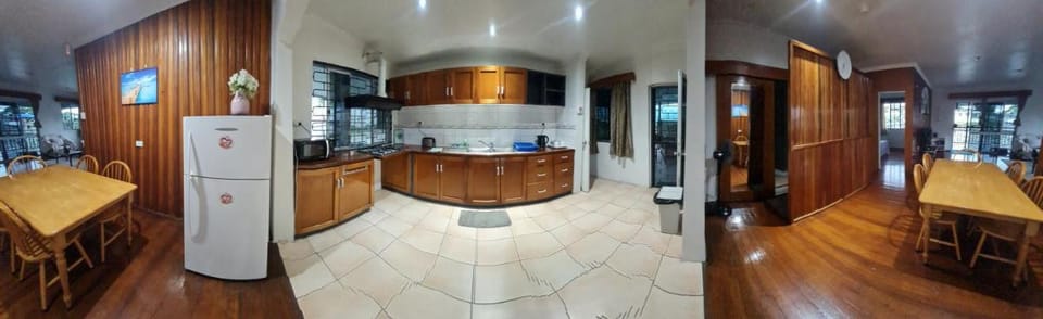 Loverly Three Bedroom Rental Pool Outdoor Area Upper Apartment in Suva