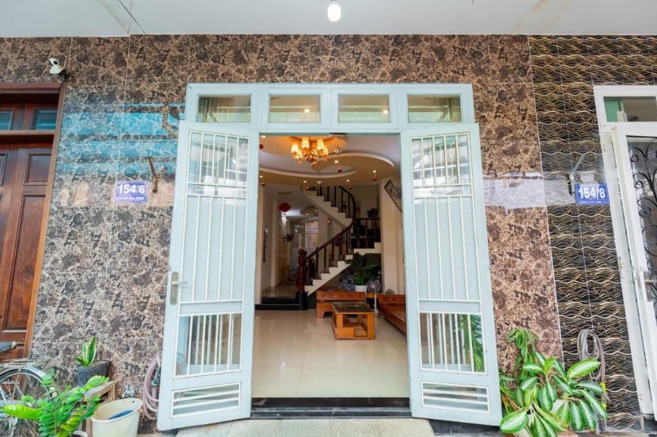 NHÀ PHỐ GẦN BIỂN GIA HƠP LÝ Vacation rental in Vung Tau