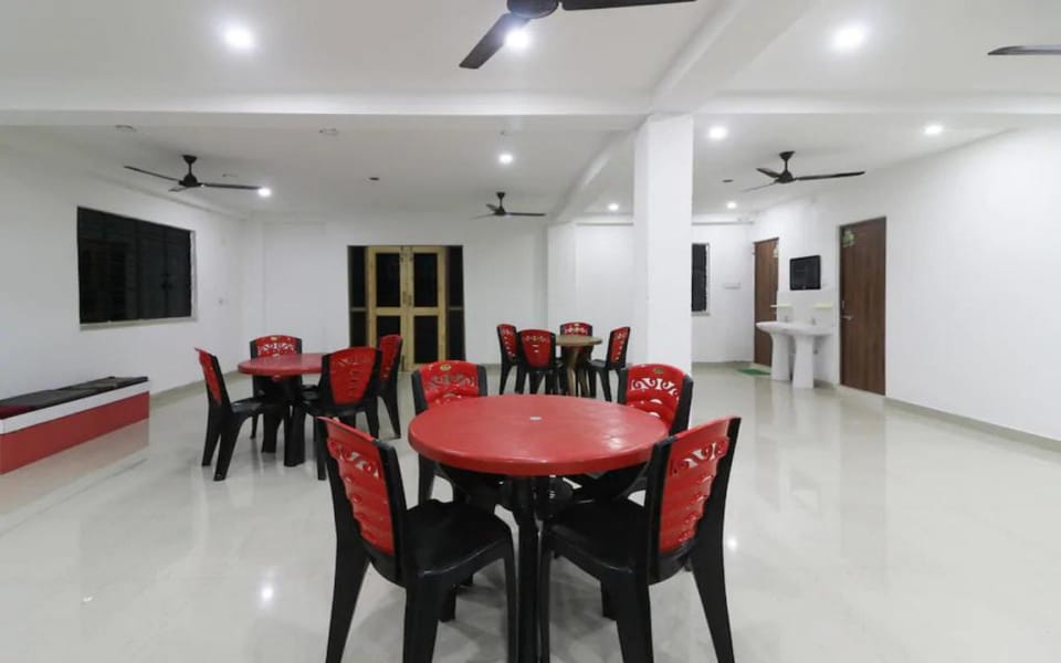 The Gharana Hotel and Resort Hotel in West Bengal