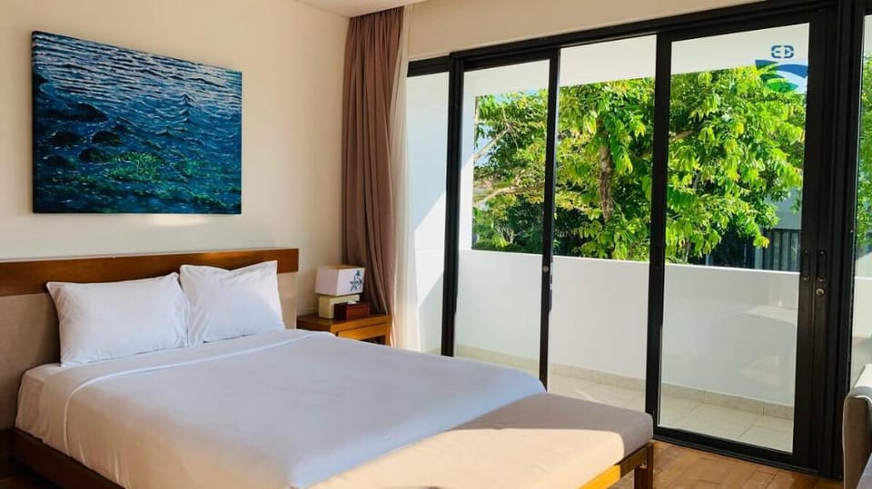 Summer Villa 4 bedroom with pool Villa in Hoa Hai