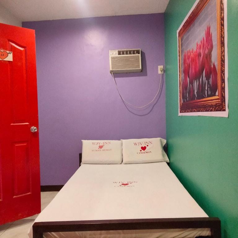 WJV-INN CANDUMAN Apartment in Central Visayas