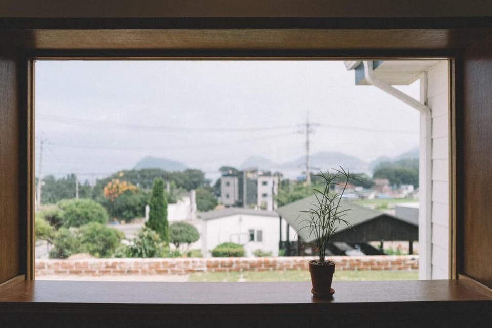Namhae Doojip Pension Bed and Breakfast in South Korea
