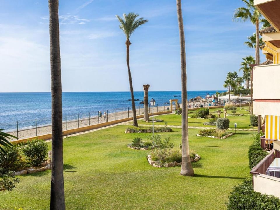 Lubina del Sol Terrace Apartment in Costa del Sol