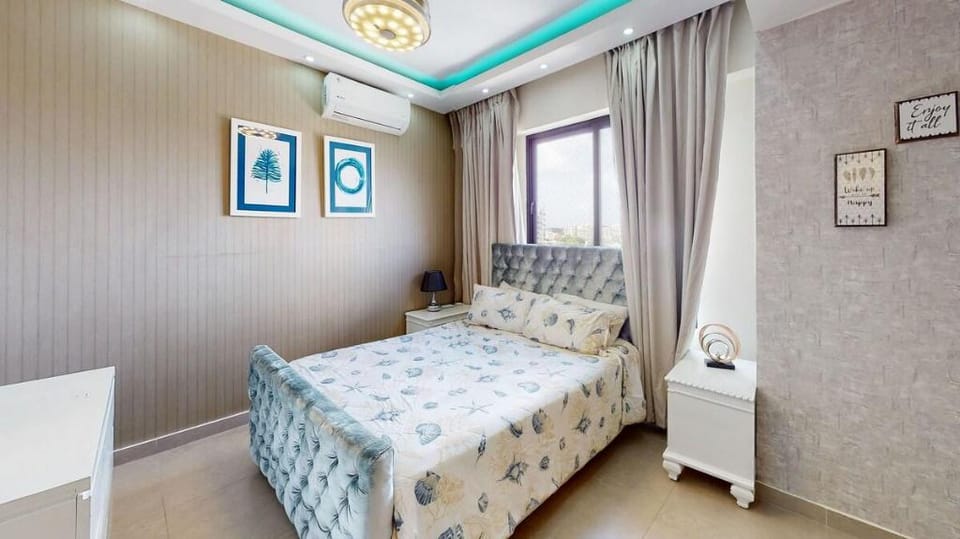 Luxury condo 1 BR Pool/Excellent Location Apartment in Santo Domingo