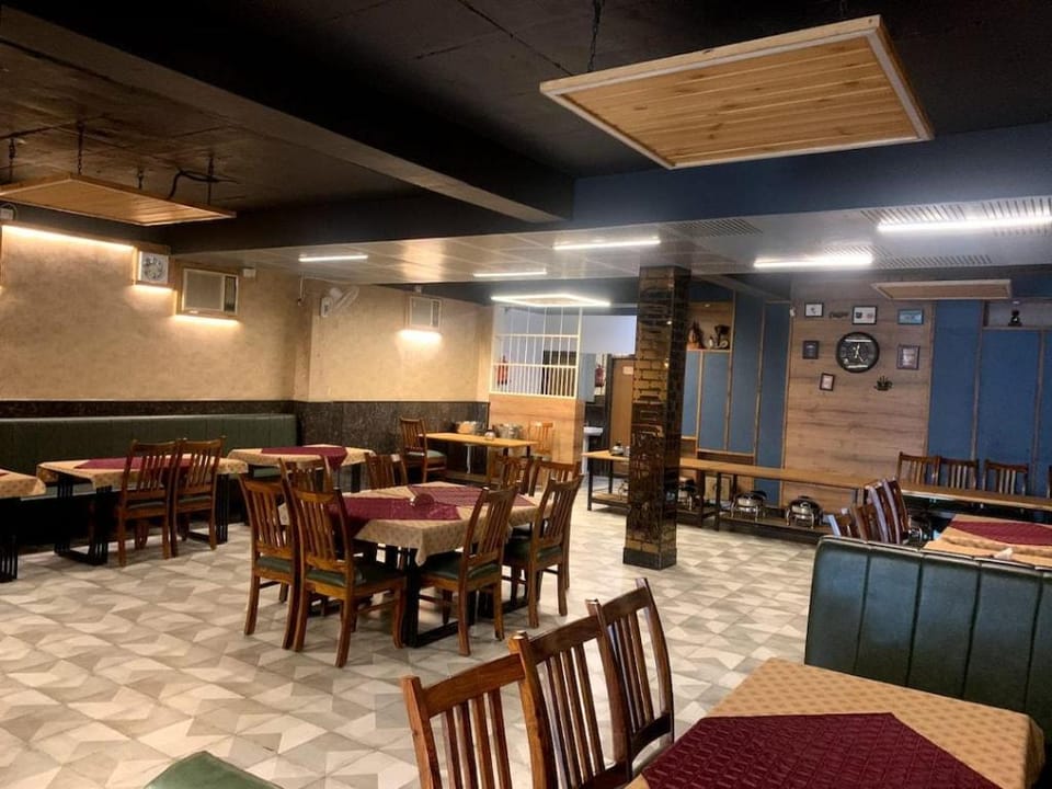 Hotel Avkaash Hotel in Punjab, India