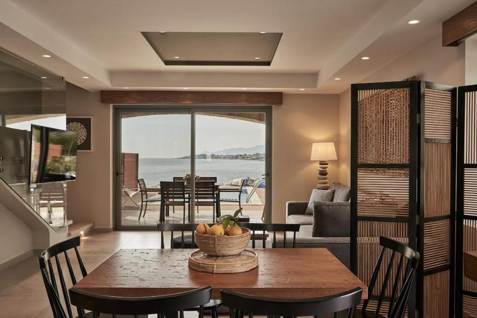 Beachfront Alassa Villas with Private Pools Apartment in Messenia