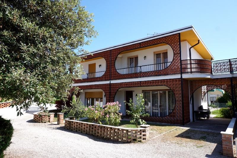 Gorgeous Villa for 8 with pool by Beahost Rentals Vacation rental in Porto Santa Margherita