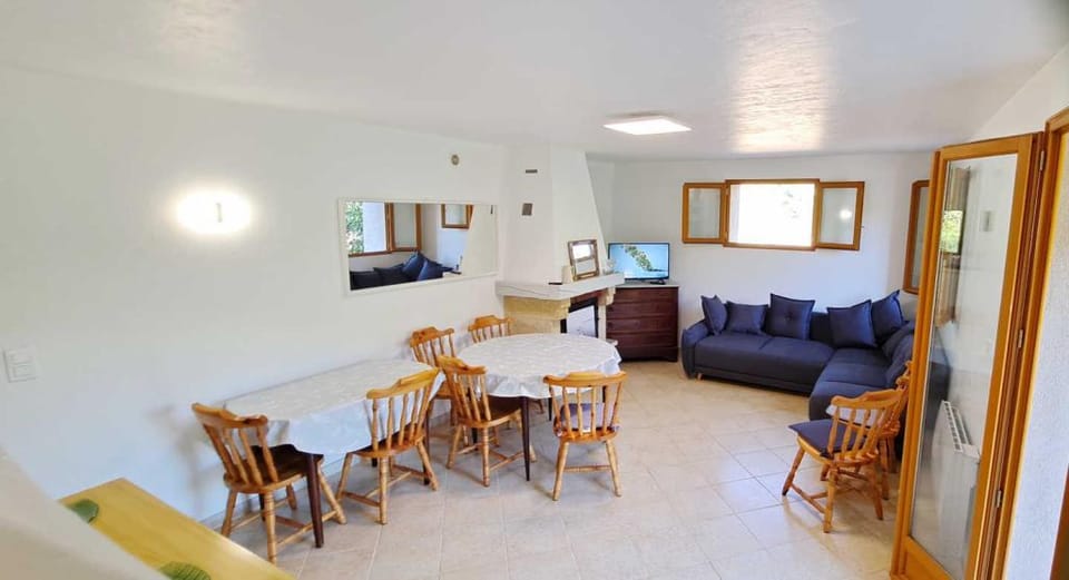 Quiet and Nature Holiday Home on the Cote dAzur Vacation rental in French Riviera