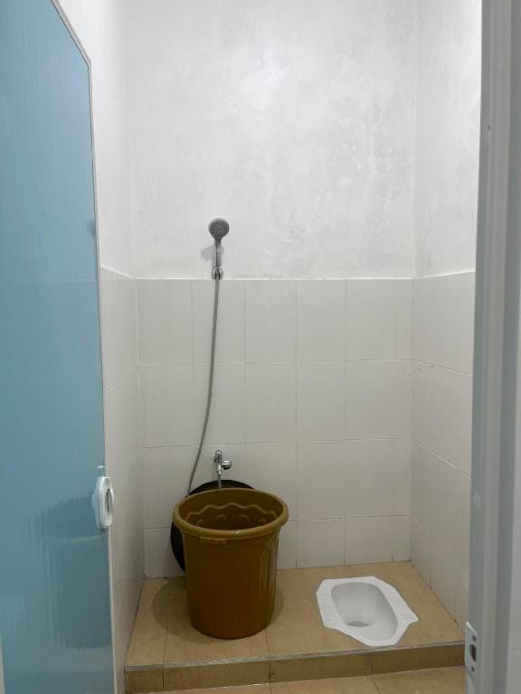 Family Guesthouse @Graha Permata Kota CP03 Vacation rental in Lingsar