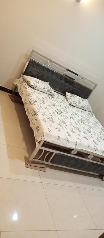 NN Family Guest house nenday M2 Vacation rental in Islamabad